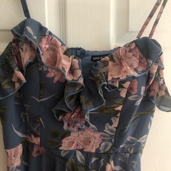 Shein High-Low Flowy Dress - Picture 4 of 8